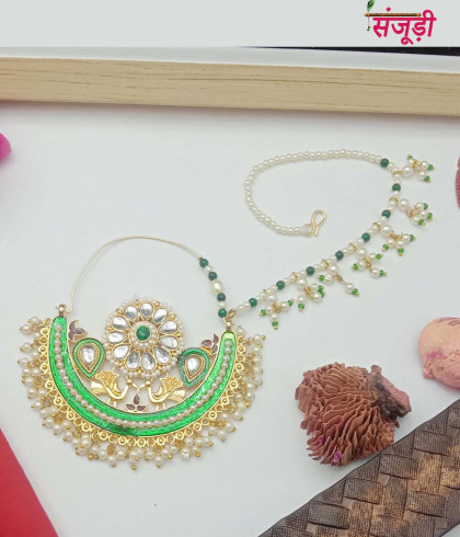 green rajputi nath with big size pendant at center